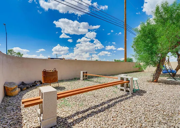 Retreat W/ Fire Pit: 4 Mi To Downtown! Holiday home Tucson