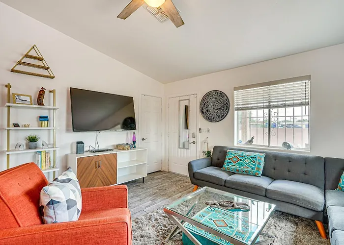 Retreat W/ Fire Pit: 4 Mi To Downtown! *
